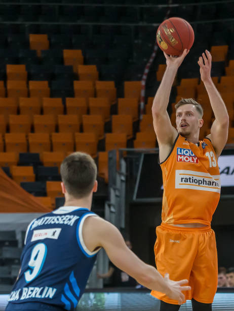 梅西在中场 梅西在中场