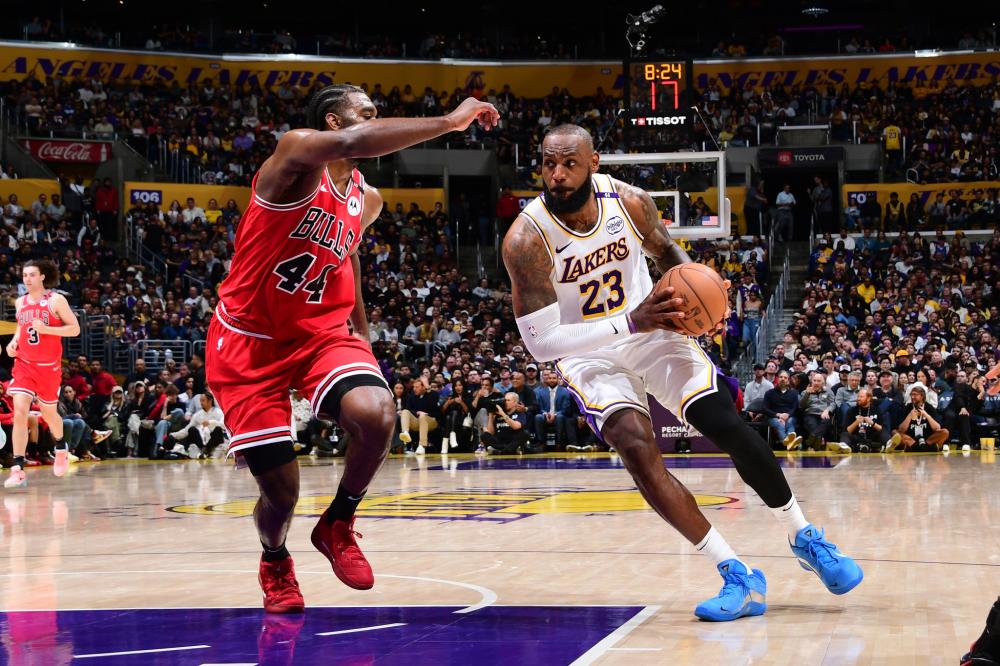 年不足40 年不足40