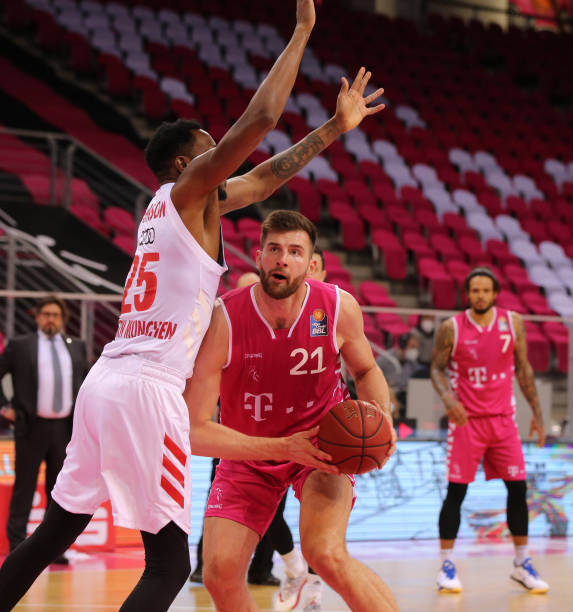 WhoScored单场满分次数榜：梅西119次断层领跑，C罗38次第二.