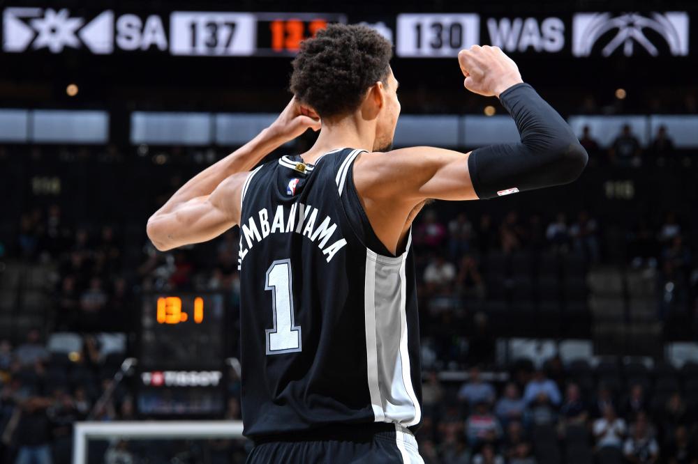 张的点球大 张的点球大