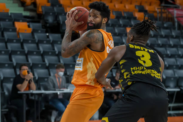 而这一转变 而这一转变